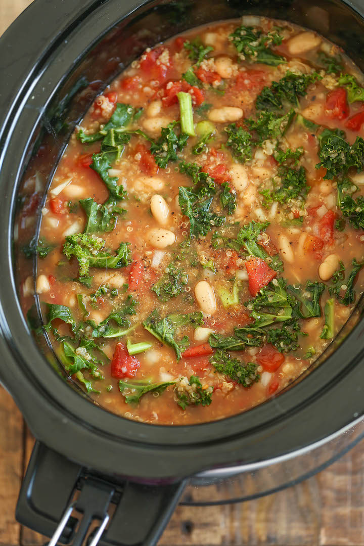 Slow Cooker Tomato Kale and Quinoa Soup